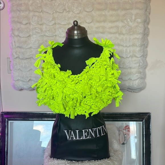 HANDCRAFTED Neon Green Women's Top knit by me NWT - Picture 1 of 17